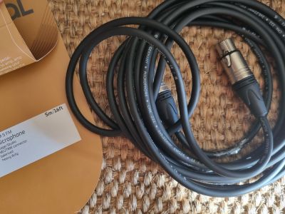 sE Electronics V7 Mikrofon-Set inkl. Millenium Stativ, Mikro-Klemme & Cordial XLR-Kabel (5m)
