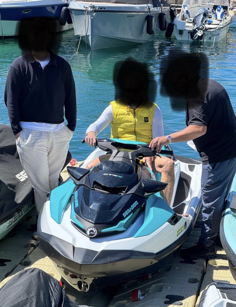 Sea-Doo GTX Pro 130  Baujahr 2024  Nur 25 Betriebsstunden  Puerto Portals