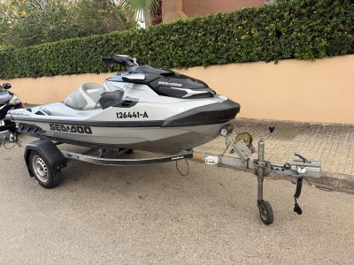 Sea-Doo SEADOO GTX Limited 300 (2021) mit Trailer | 300 PS