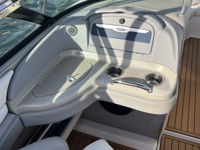 Sea Ray 240 Select. Bereit zum Auslaufen