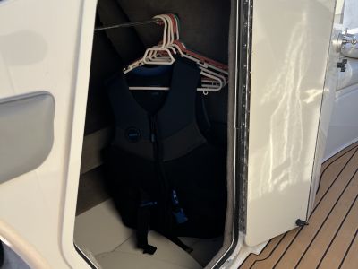 Sea Ray 240 Select. Bereit zum Auslaufen