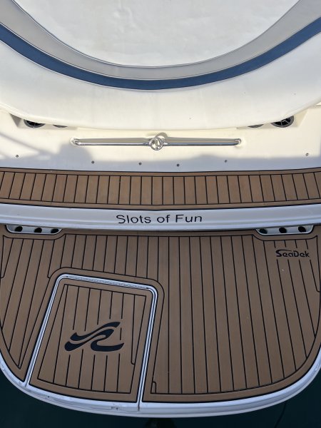 Sea Ray 240 Select. Bereit zum Auslaufen