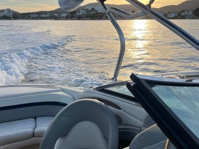 Sea Ray 240 Select. Bereit zum Auslaufen