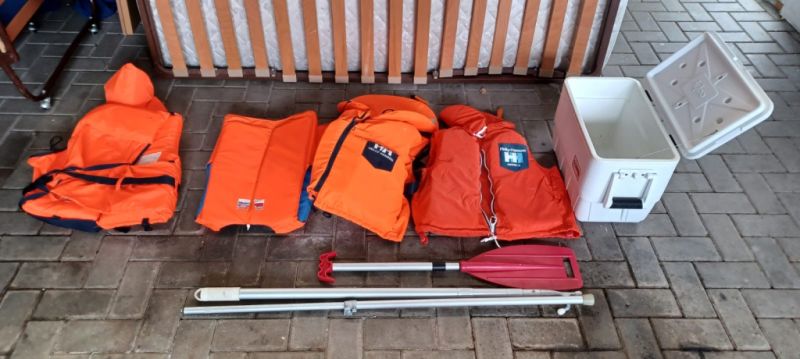 SeaRay 190 SPX Black Beauty