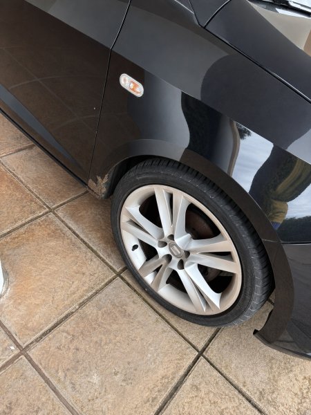 SEAT Ibiza 1.4 Benzin, schwarz, EZ 01/2009  abgemeldet, Bastlerfahrzeug / Ersatzteilspender