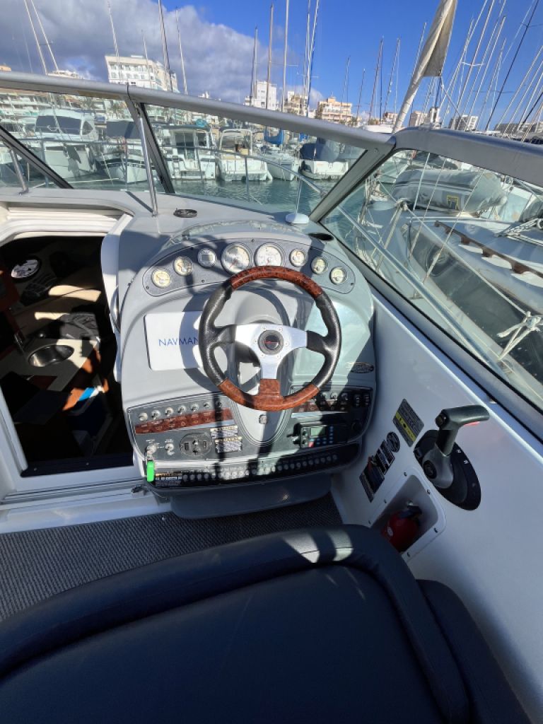 Sehr gepflegtes Motorboot Maxum2600SE zu verkaufen (Liegeplatz kann übernommen werden)