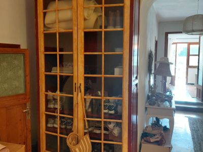 Sehr grosse antike Vitrine 253 cm Höhe! Bücherschrank Bibliothek Holz Landhausstil