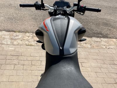 Sehr schönes Einsteigermotorrad mit ABS Yamaha MT125 in Santa Ponsa