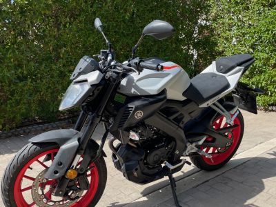 Sehr schönes Einsteigermotorrad mit ABS Yamaha MT125 in Santa Ponsa