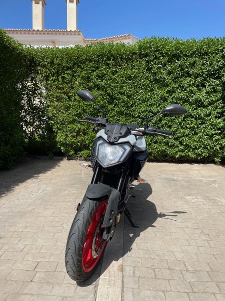 Sehr schönes Einsteigermotorrad mit ABS Yamaha MT125 in Santa Ponsa