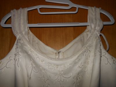 sehr schönes Hochzeitskleid Gr., 44  Fb. creme...mit Tasche Handschuhen