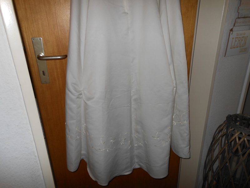 sehr schönes Hochzeitskleid Gr., 44  Fb. creme...mit Tasche Handschuhen