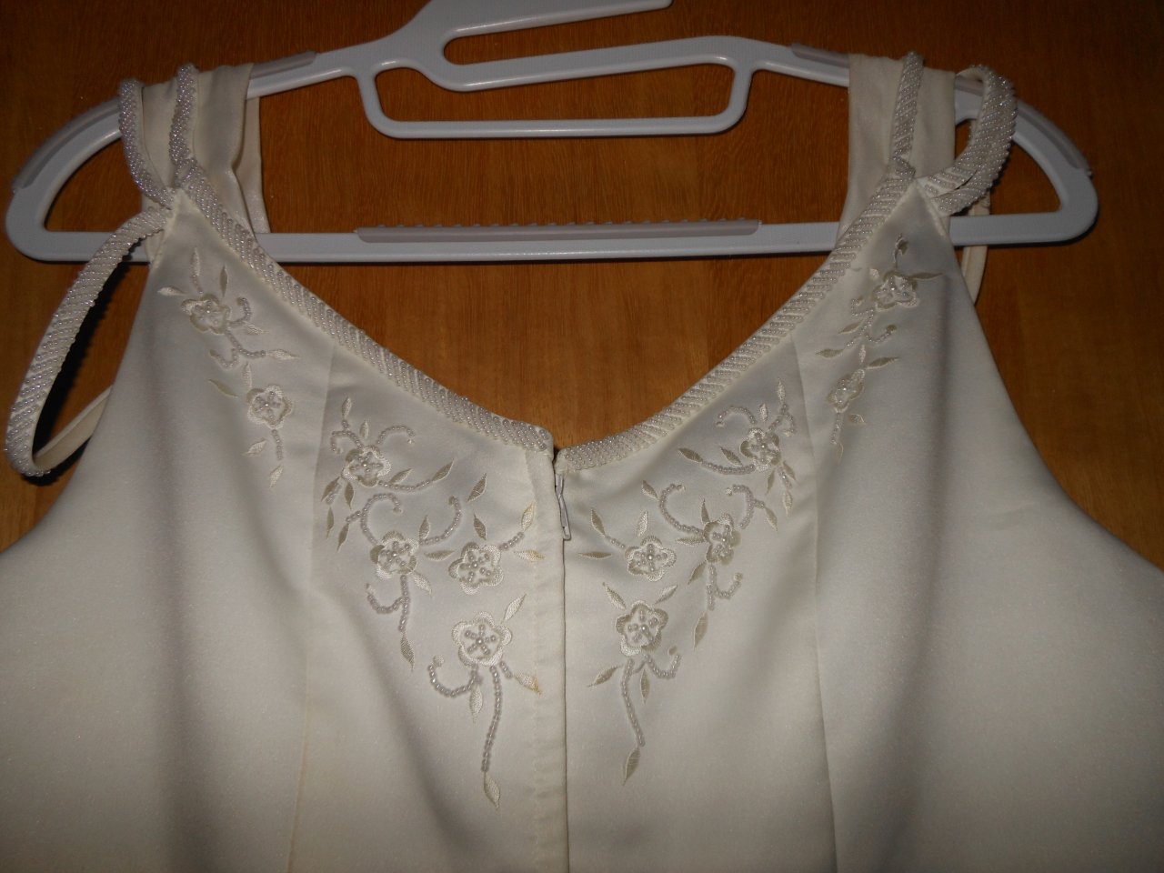sehr schönes Hochzeitskleid Gr., 44  Fb. creme...mit Tasche Handschuhen