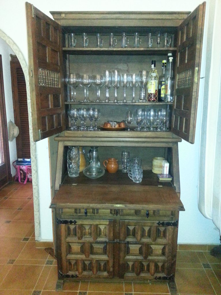 Sekretär Schrank mit Aufsatz zum Restaurieren