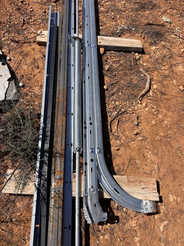 Sektional Garagentor NEU 4,5meter breit