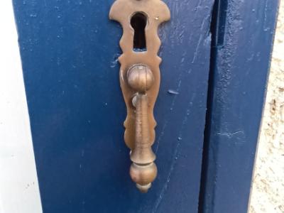 Vitrina diseñada por uno mismo con iluminación interior