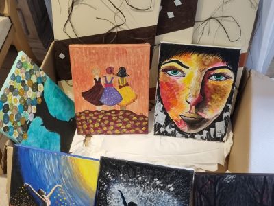 Selbstgemalte Acrylbilder auf Keilrahmen