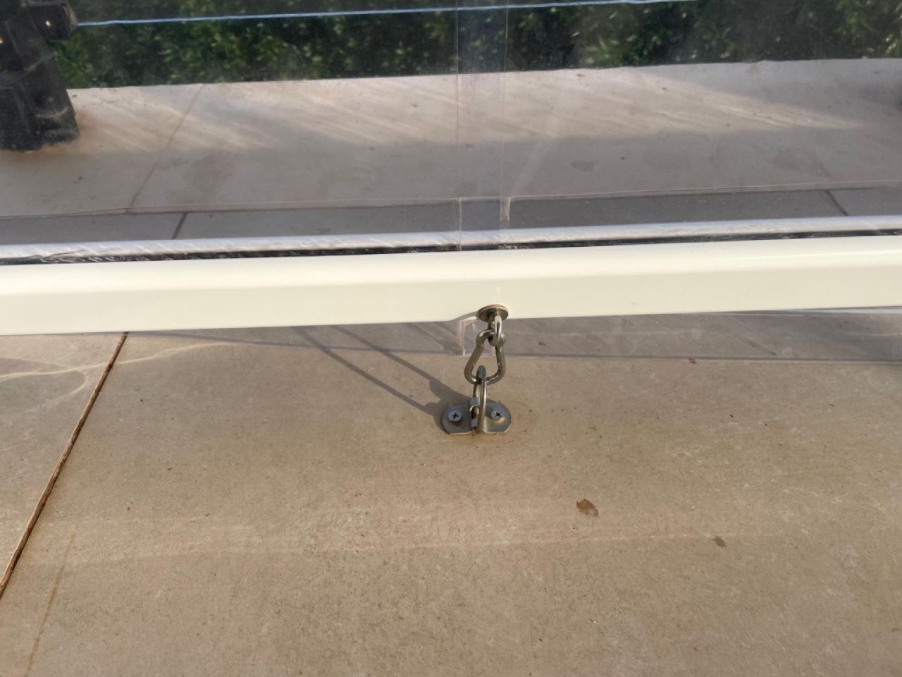 Vertical awning 400 cm x 260 cm. CLEAR