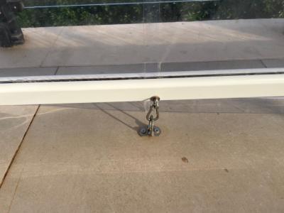 Vertical awning 400 cm x 260 cm. CLEAR