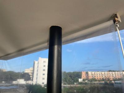 Vertical awning 400 cm x 260 cm. CLEAR