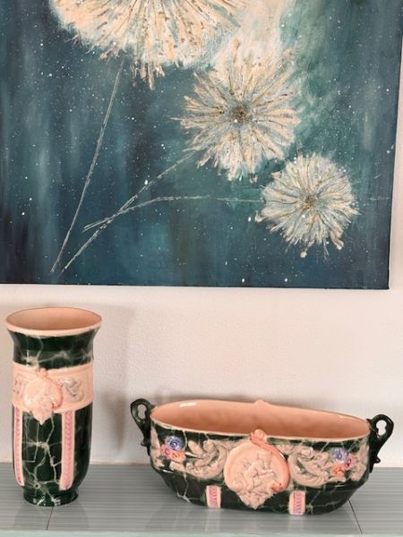 Set: Vase and Jardinière