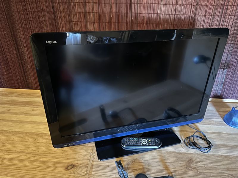 Sharp Aquos 32"