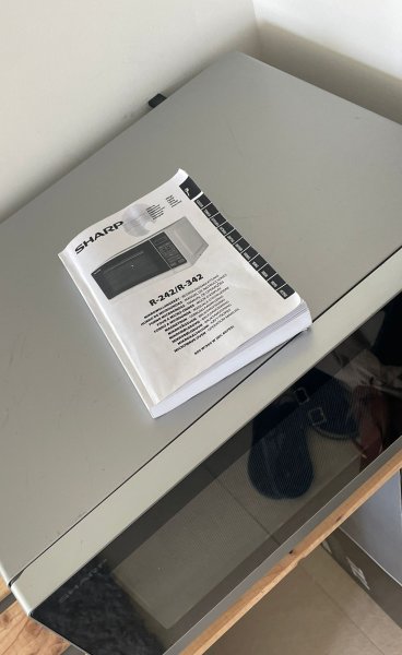 Sharp Mikrowelle R-242/R-342 - 900W - Top Zustand