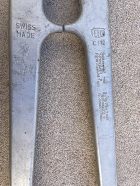 Shroud/ wire cutters