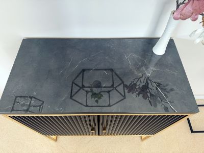 Sideboard schwarz/gold mit Rillentüren 80 cm