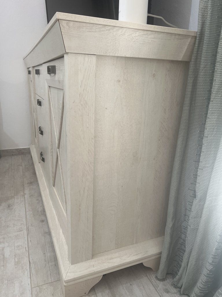 Sideboard / Display Cabinet