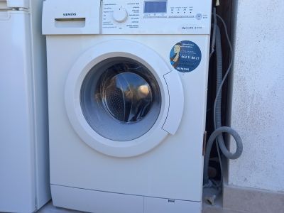 Siemens washing machine for pickup - Cala Mendia