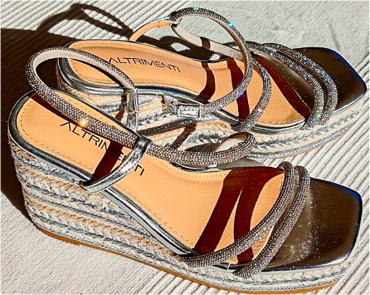 silver wedge sandal from Altrimenti with rhinestone straps, size 38