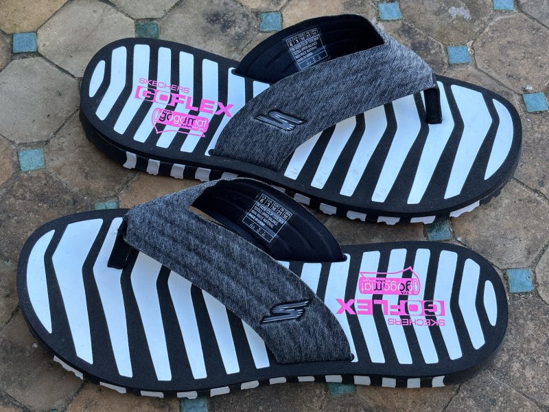 Skechers GoFlex Gogo Mat Flip-Flops EUR36 - NEU