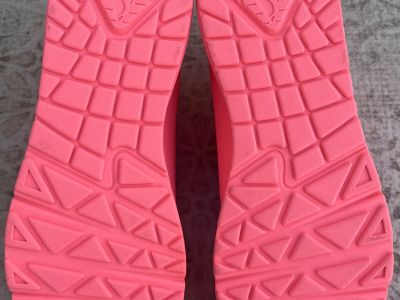 Skechers - Pink - Size 39