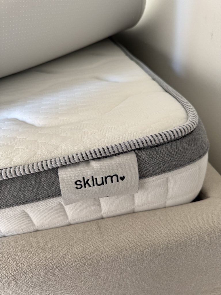 Cama Sklum 180x200 cm