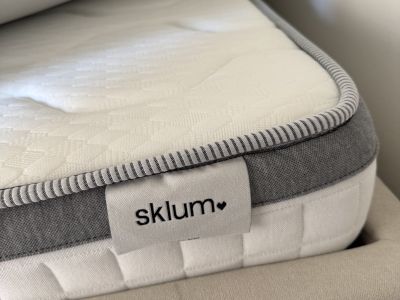 Cama Sklum 180x200 cm