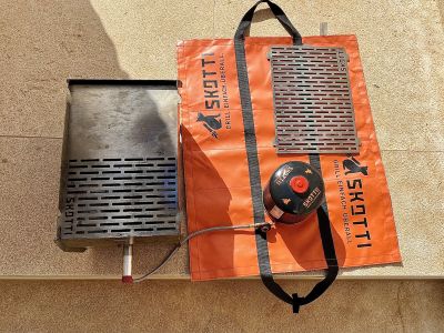 Skotti - The cult stainless-steel plug-in grill