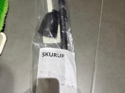 Skurup Focos de Techo Negros Nuevos