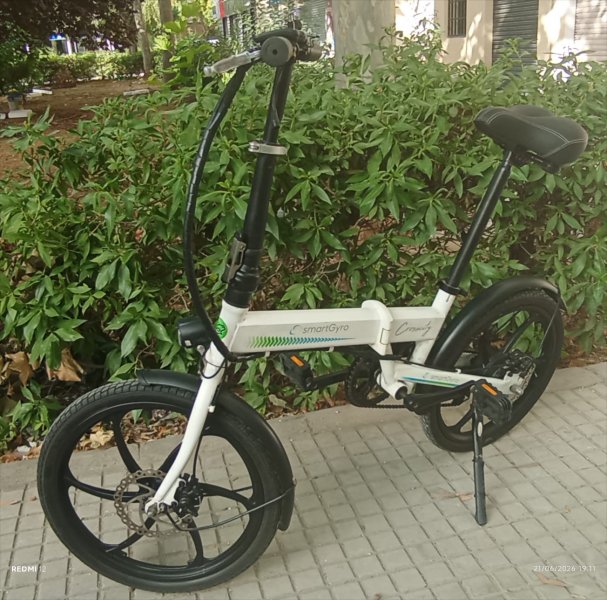 SmartGyro Crosscity klappbares Elektrofahrrad