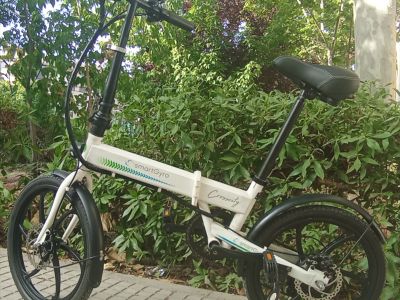 SmartGyro Crosscity klappbares Elektrofahrrad
