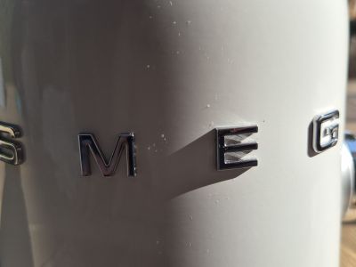 SMEG MFF11WHEU Milchaufschäumer weiß (NP: 200 €)