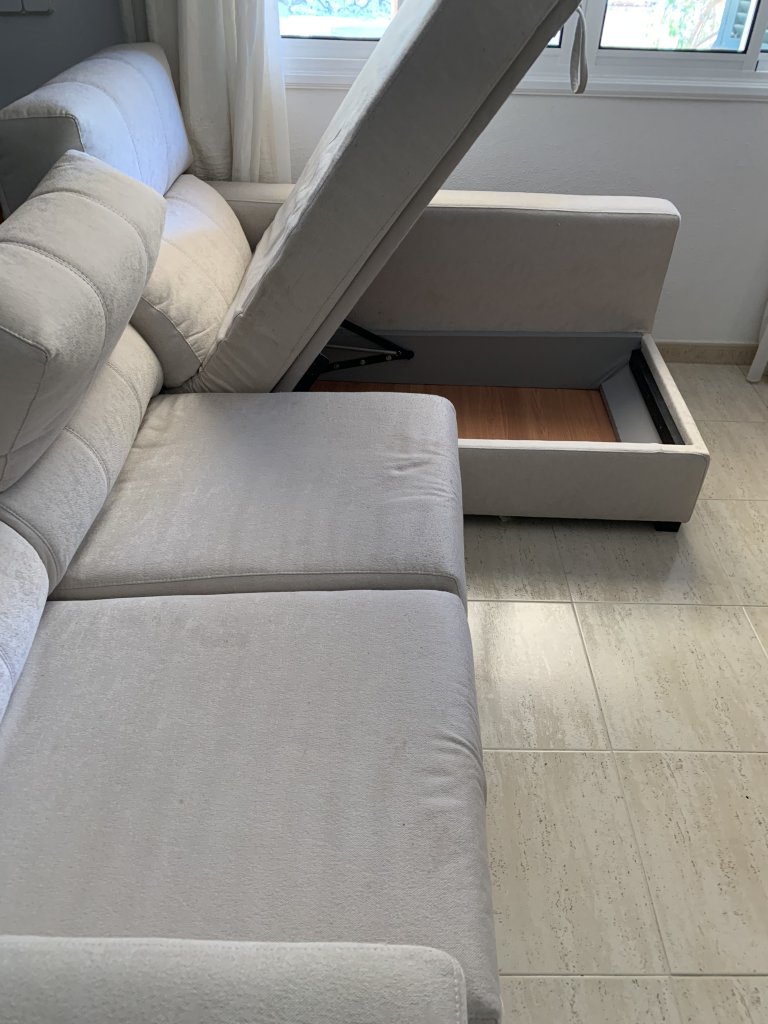 Sofa zu verschenken