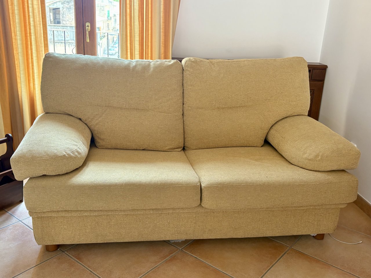 Sofa, Zweisitzer
