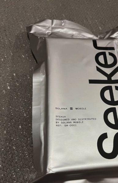 Solana Seeker – Nuevo y sellado de fábrica