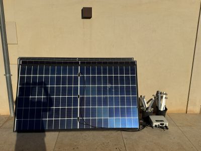 Solaranlage 2.120 Wp mit WLAN Balkonkraftwerk Panels + SOFAR Wechselrichter neuwertig