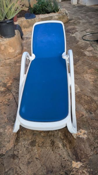 Tumbona, azul/blanca