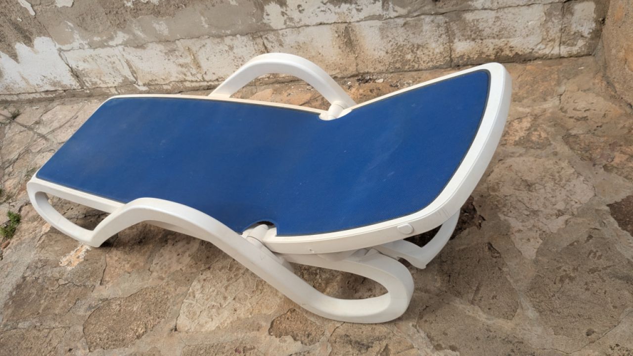 Tumbona, azul/blanca