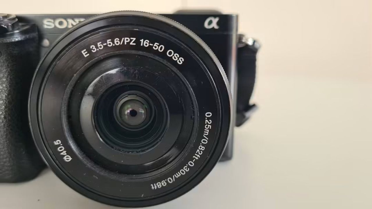 Sony Alpha 6000