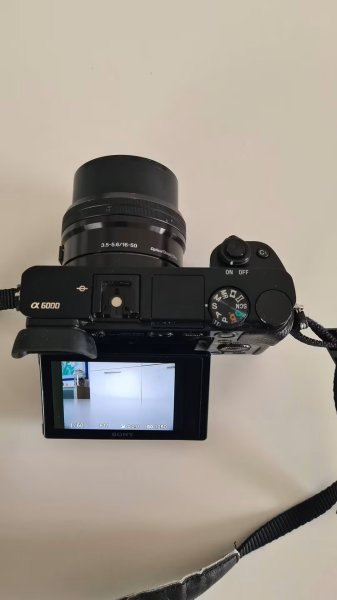Sony Alpha 6000