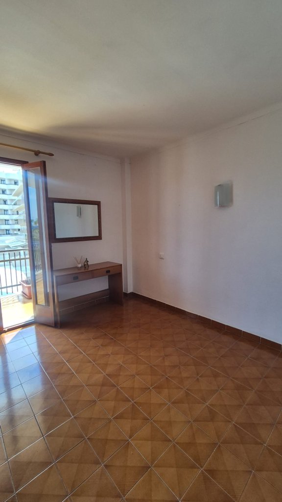 Spektakuläre Wohnung in erster Meereslinie zwischen Cala Bona und Cala Millor